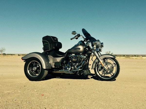 Comment les systèmes d"alerte de dépassement de ligne renforcent-ils la sécurité des chauffeurs de bus scolaires ?